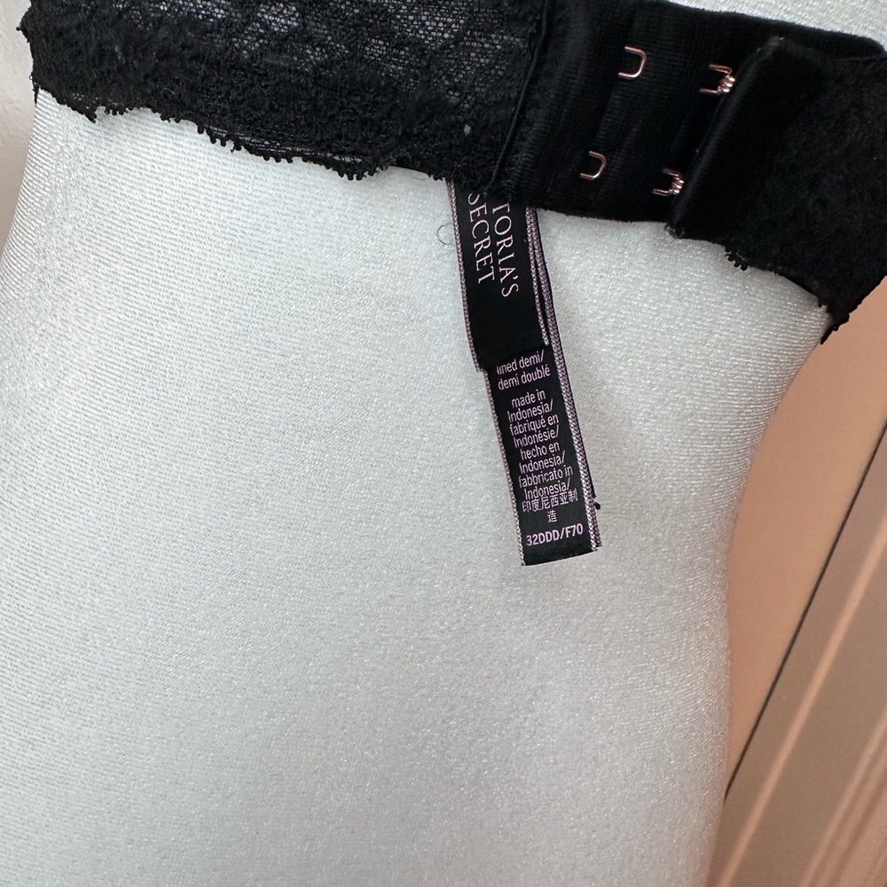 Victoria Secret Bra